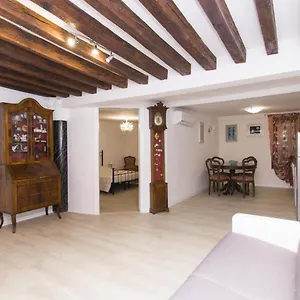  Apartment Ca' Alberto Italy