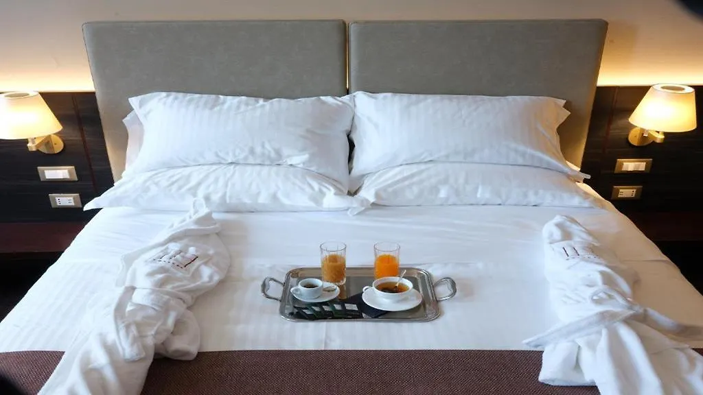 Hotel 10 Keys Milano